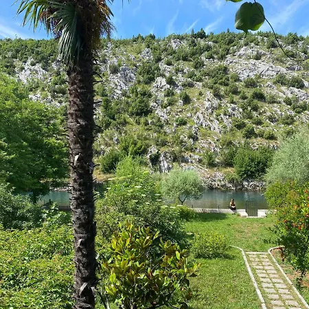 San Hostel Blagaj