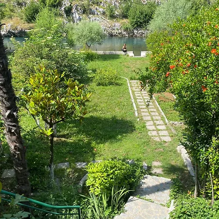 San Hostel Blagaj