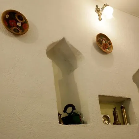 Hostel San