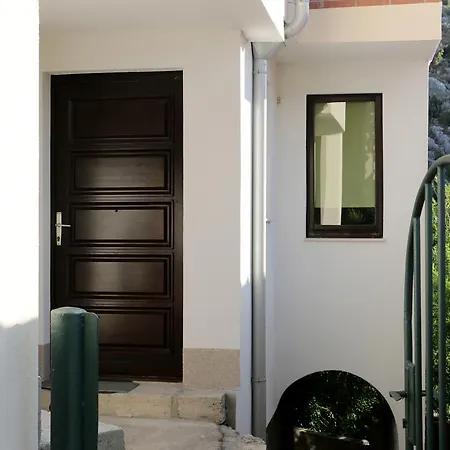 San Hostel
