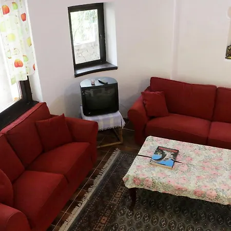 San Hostel *